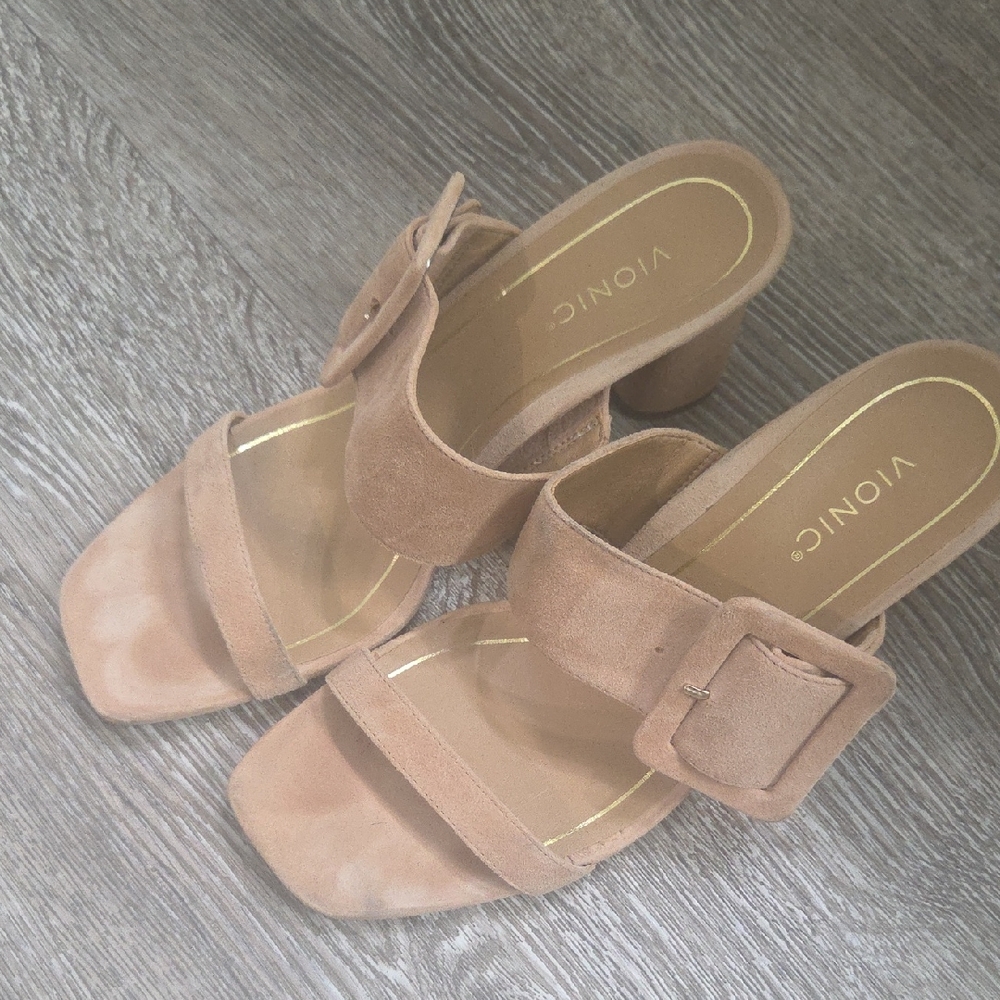 Vionic Tan Suede Buckle Block Heel Mules